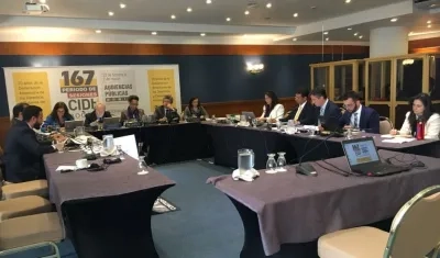 Sesión de CIDH en Bogotá.