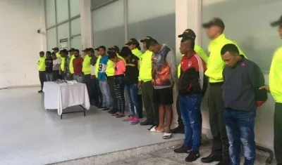 Todos los capturados fueron conducidos a la URI de la Fiscalía.