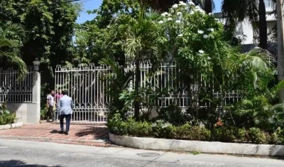 Vivienda de la empresaria del chance Enilce López.