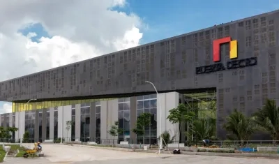 Centro de Convenciones Puerta de Oro. 