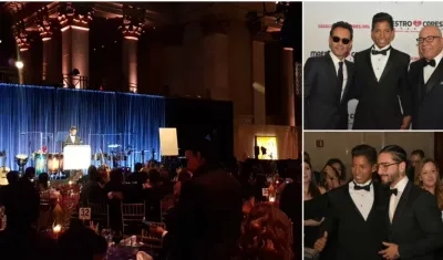 Ricardo Miranda durante su discurso y sesión de fotos con Maluma y Marc Anthony.