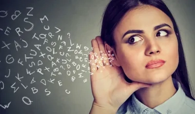 Funciona mucho mejor el oído cuando nos movemos.