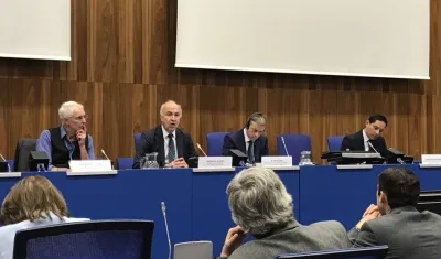 Enrique Gil Botero, ministro de Justicia de Colombia. 