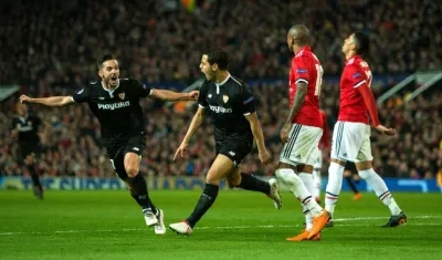 Wissam Ben Yedder celebra uno de sus goles. 