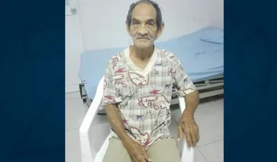 Agustín Barón, busca a sus familiares.