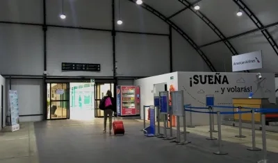 Paciencia, piden a los viajeros que utilizan la terminal aérea en Barranquilla.