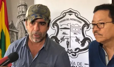 El Alcalde Alejandro Char con el rector de UniAtlántico, Carlos Prasca.