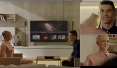 Robot Sophia y el jugador Cristiano Ronaldo.