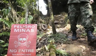 El campo minado que el ELN tenía preparado desde hacía una semana, contenía cinco cilindros de gas, 300 metros de cable y una planta de energía que al encenderla permitiría la detonación.