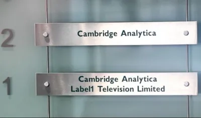 Cambridge Analytica evaluará el tema con Facebook.