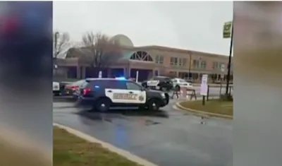 La escuela Great Mills High School está cerrada.