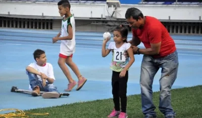 Festival de atletismo incluyente. 