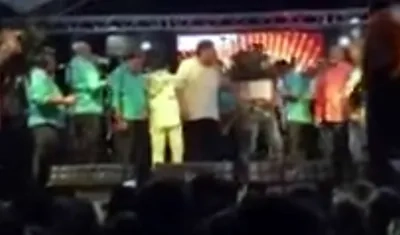 En plena presentación: Poncho Zuleta expresó su apoyo a Iván Duque