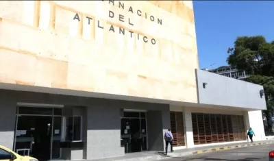 Las oficinas de la Gobernación quedaron cerradas por 'vacaciones santas'.