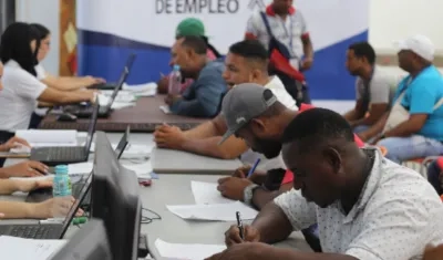En la foto, una jornada de empleo de la Agencia de Empleo del Sena.