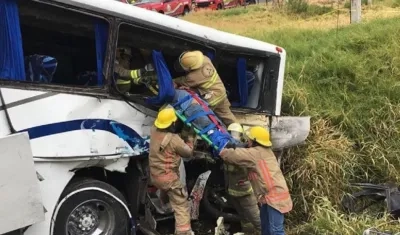 Un accidente de camión dedicado al transporte de pasajeros