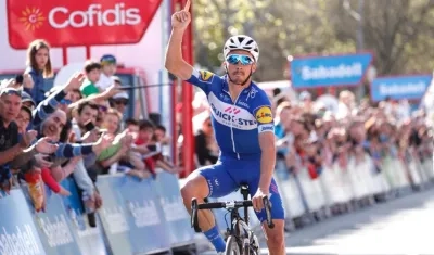 El francés Julian Alaphilippe (Quick-Step), ganador de la etapa de la Vuelta al País Vasco.