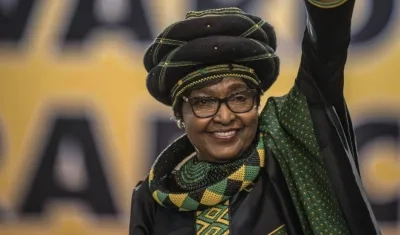 La política y activista Winnie Madikizela-Mandela.
