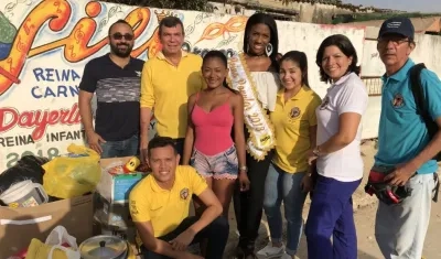 Equipo de Carnaval de Barranquilla en El Barrio 7 de Abril.