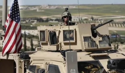 Tropas norteamericanas patrullan zonas de Siria.