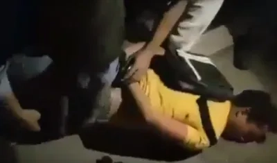 Momento en que el presunto secuestrador fue neutralizado por las autoridades.