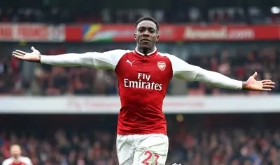 Danny Welbeck celebra una de sus anotaciones. 