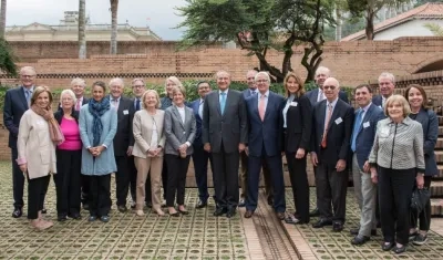 El General Naranjo aclaró las inquietudes de los 20 delegados sobre la implementación del Acuerdo de Paz con las Farc.