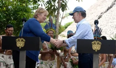 La Primera Ministra de Noruega, Erna Solberg, sella con el Presidente Santos el apoyo de ese país a Colombia en el posconflicto.