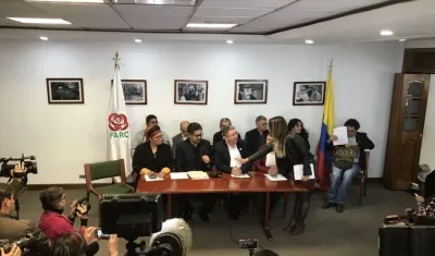 Rueda de Prensa de Iván Márquez.