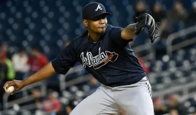 Julio Teherán, lanzador colombiano. 