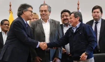 Los diálogos con el ELN se empantanan nuevamente.