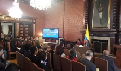 Cancillería Colombiana durante la presentación del evento. 