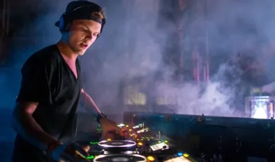 Avicii, músico y DJ sueco.