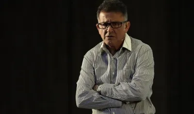 El colombiano Juan Carlos Osorio, técnico de la selección mexicana, habla durante la "Cumbre Fútbol Latinoamérica".