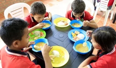 Montería y Cartagena son dos ciudades donde los niños no tienen acceso al PAE por falta de contratación.