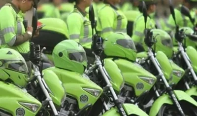 Patrulleras de la Policía. 