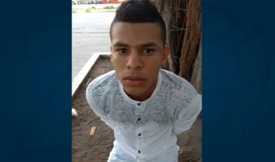 Azael Elías Hernández Pérez.