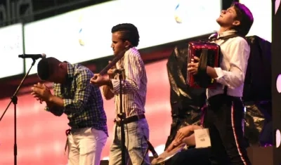 Yerson Robles Peña, Rey Juvenil.