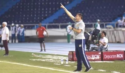 Juan Cruz Real, DT de Alianza Petrolera.