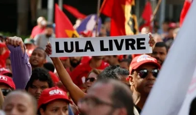 Las pancartas en alusión a Lula predominaron. 
