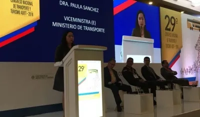 Viceministra de Transporte en la edición 29 del Congreso Nacional de Transporte y Turismo.