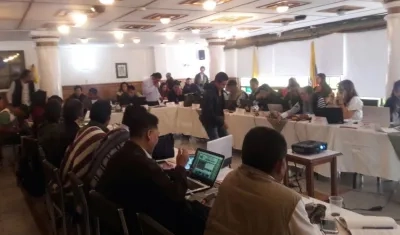 Sesión de la Comisión Nacional de Comunicación de los Pueblos Indígenas.