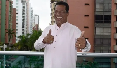 Roberto Torres, vocalista de la agrupación Sensación Orquesta.