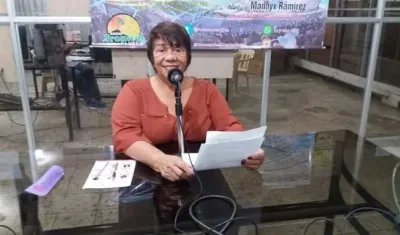 Nelly Romero, en plena actividad periodística.