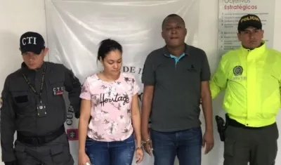 El hijo del alcalde de Buenaventura Eliécer Arboleda Riascos y su esposa, capturada por las autoridades.