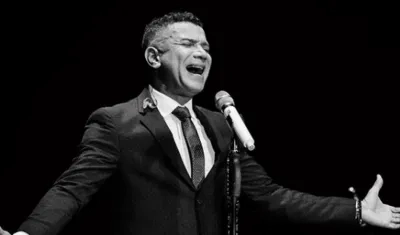 El cantante Juan Carlos Coronel.