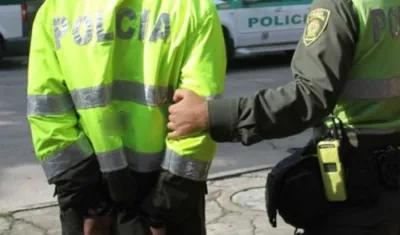 El oficial condenado se desempeñaba como jefe del Modelo Nacional de Cuadrantes de la Policía Nacional en Antioquia. 