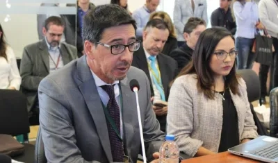 Ricardo Rivas y Yadira Aguagallo.