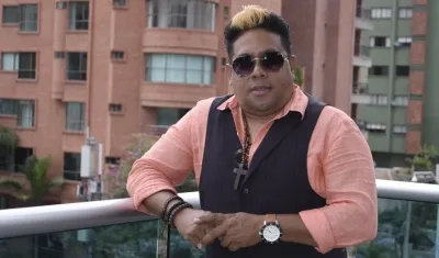 El merenguero dominicano Julio César.