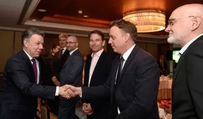 Presidente Juan Manuel Santos se reunió con 20 empresarios húngaros. 